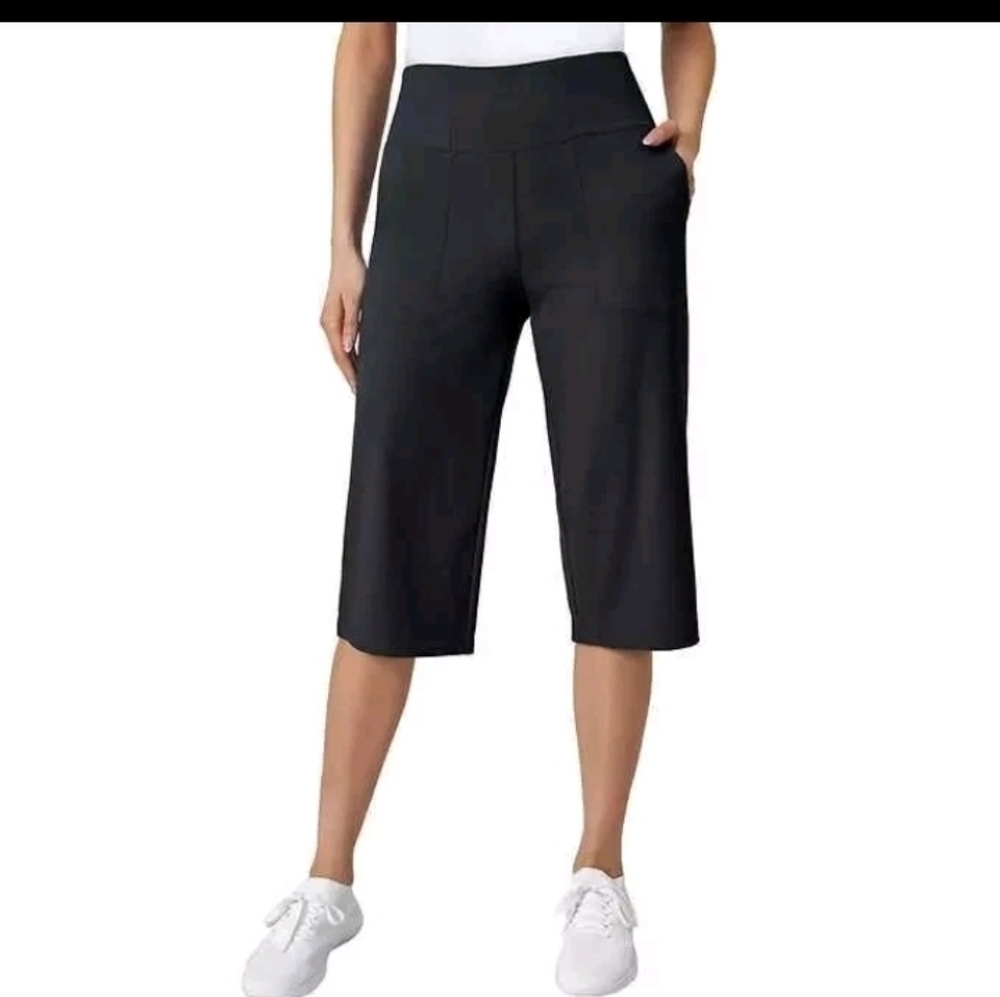 Mondetta Women's High-Rise Wide Leg Capri Pants, Black, Size S